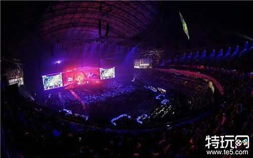 世界杯揭幕战于6月12日凌晨3点进行，墨西哥vs南非