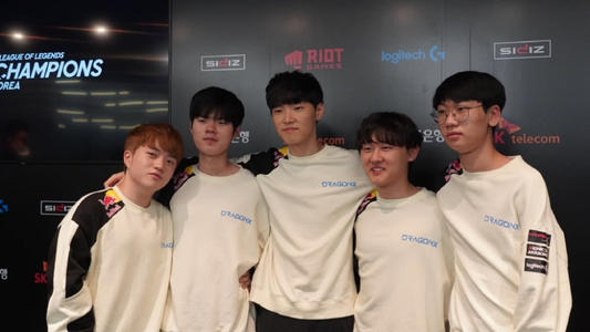 拜仁3比1逆转葡萄牙体育，欧冠小组赛六轮全胜