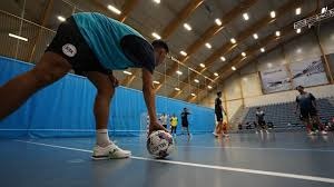 《超英派遣中心》团队提醒友商：别学他们搞分段式发售！